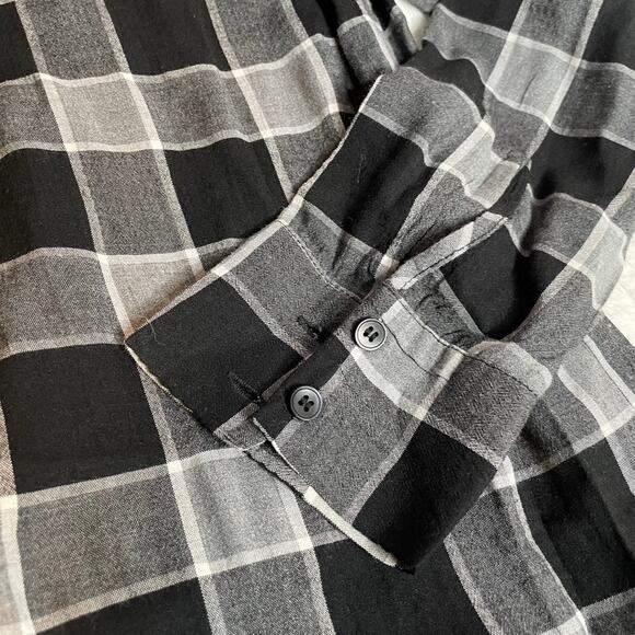 ALICE + OLIVIA Black Grey Longsleeve Plaid Tunic Top Button Up Small 6 - Picture 5 of 6
